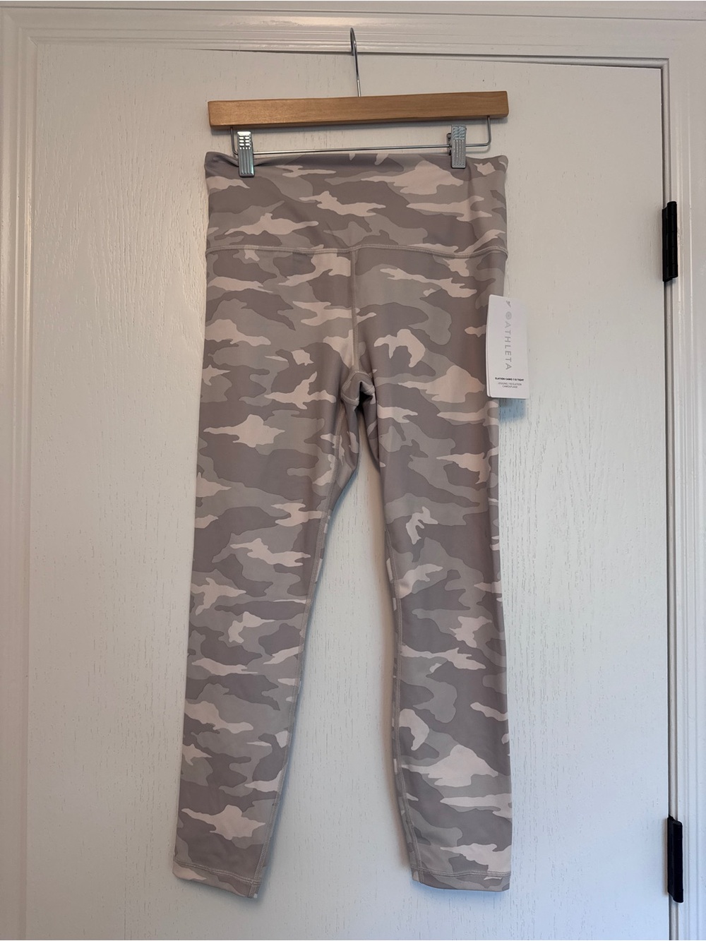 Athleta Neutral Camo 7/8 Leggings - Gray/Cream